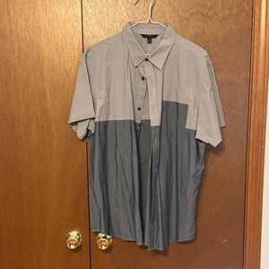 Banana Republic Men's Casual Gray and Blue Shirt